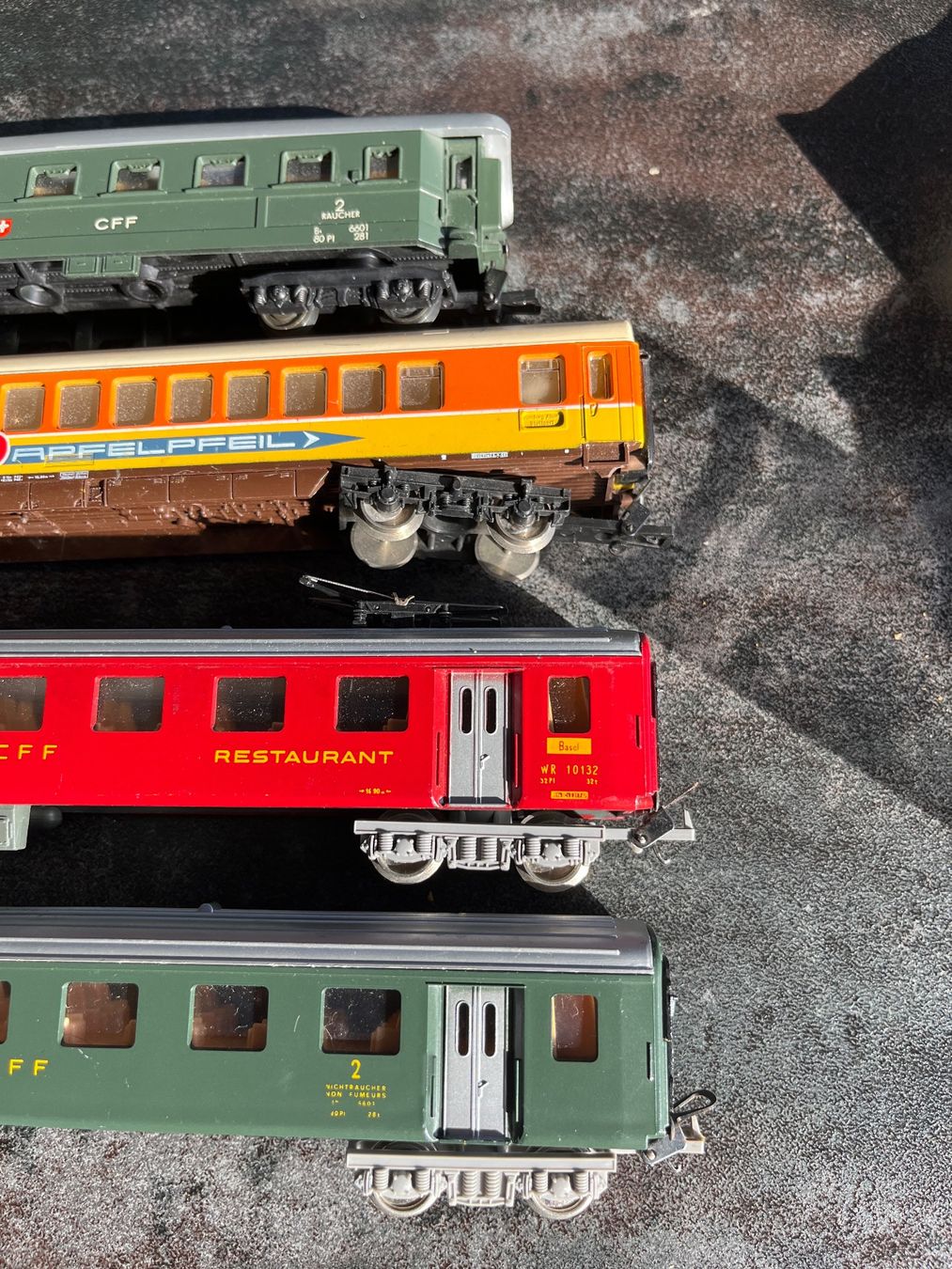 Lima Trains électriques: 4 SBB Wagen Modellbahn Lima – D'occasion à Spiegel b. Bern par Burdicrew 4