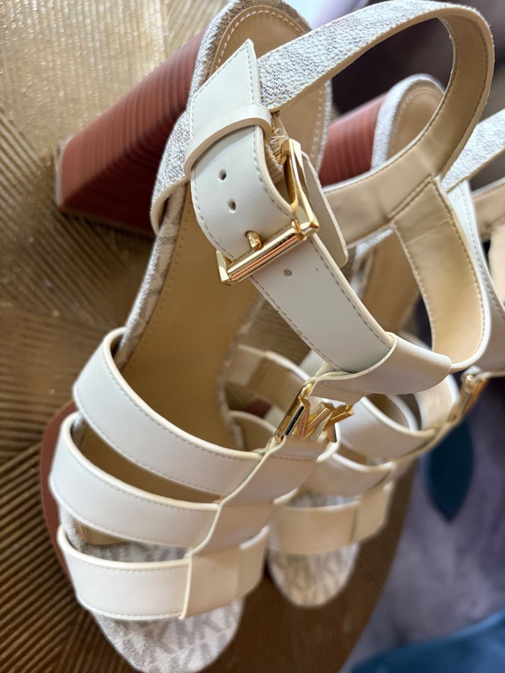 Michael Kors Scarpe da donna: Sandaletten Michael Kors beige Grösse 37.5 – Usato da Bichelsee venduto da saga74 2