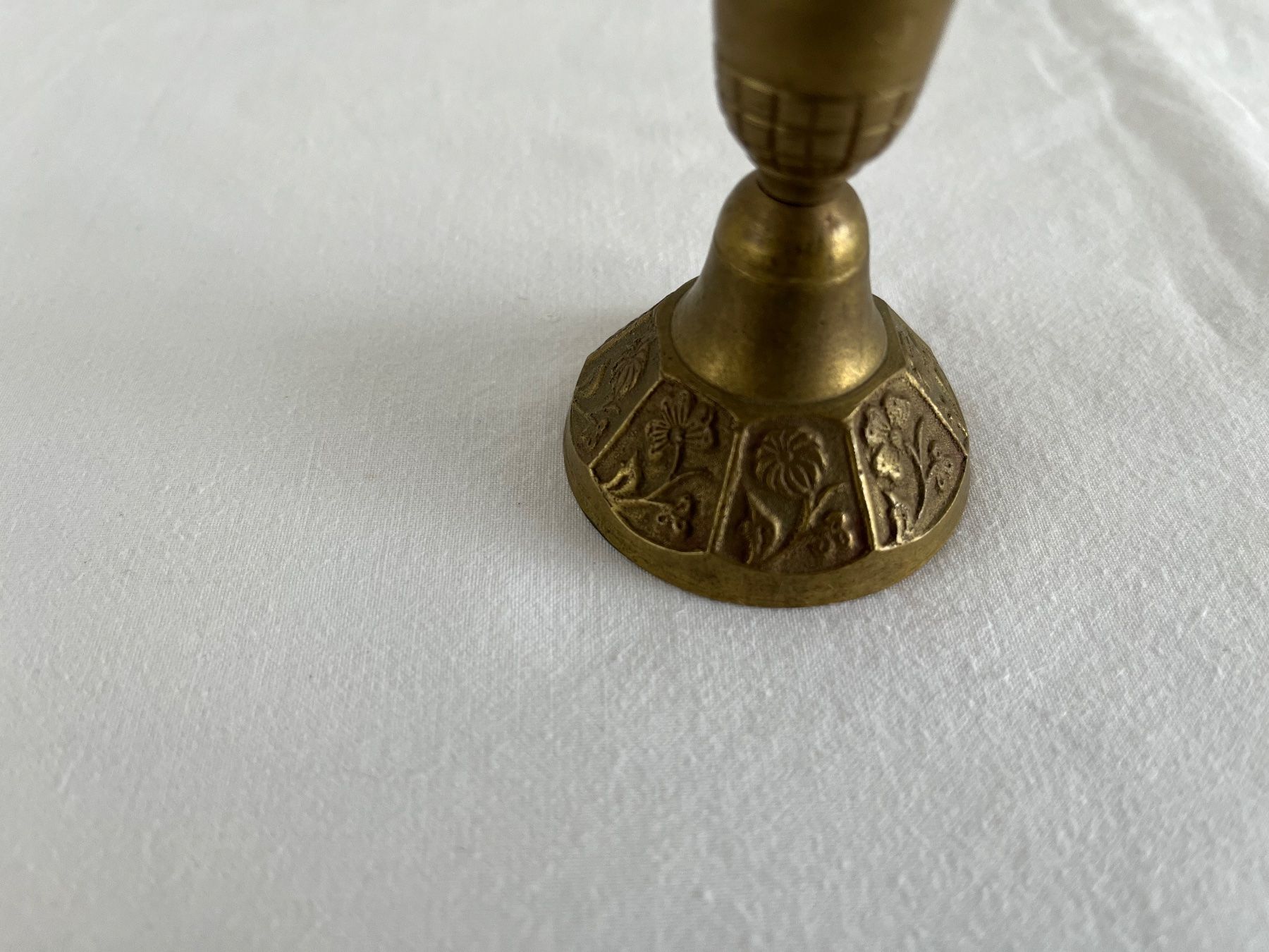 Tutte le decorazioni: Tischglöckchen und Kerzenständer aus Messing – Usato da Wetzikon ZH venduto da seli03 5