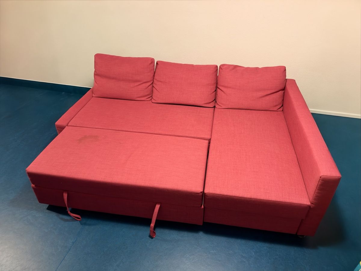 Ikea Sofas: Ecksofa mit Schlaffunktion und Bettkasten – Gebraucht aus Gossau ZH von DiaNia 3