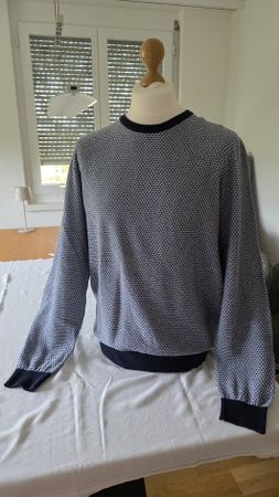 Schöner Herren - Pullover von "JEREM" Gr. XL
