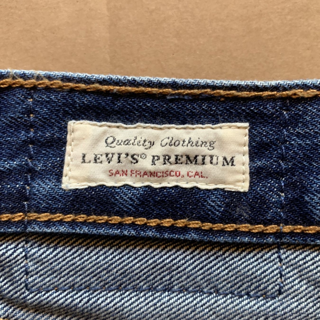 Levi's Jeans: Levi's 501 Blaue Jeansshorts – Usato da Chalais venduto da Decoarts.art 7