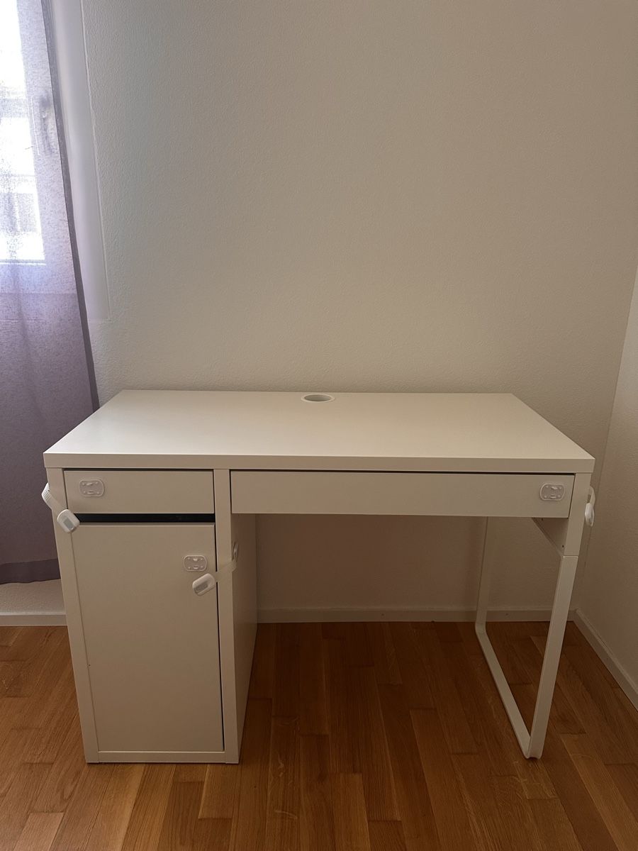 Ikea Scrivanie: IKEA Micke Schreibtisch weiß  – Usato da Stadel venduto da PEi_90 1