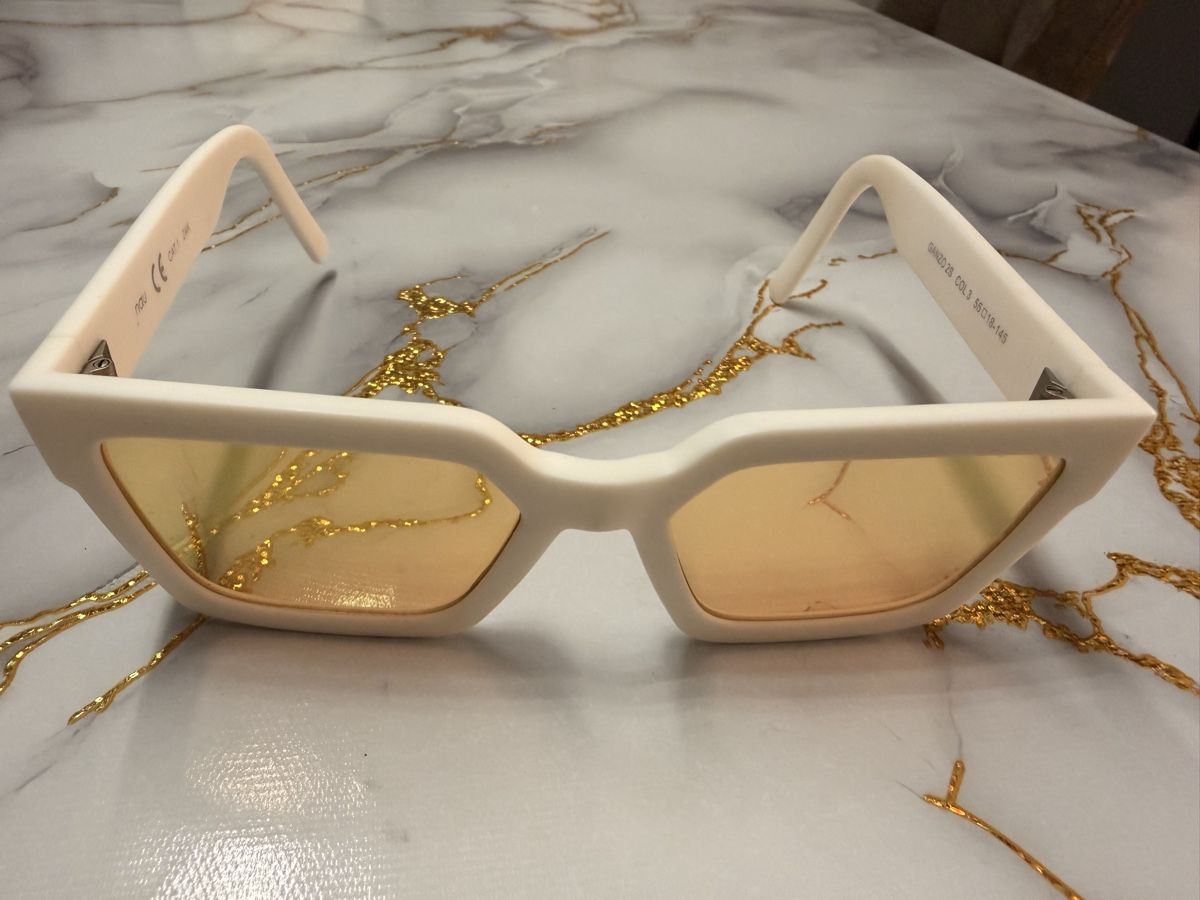 Brillen & Gläser: Sonnenbrille nau – Gebraucht aus Massagno von pokecoach 1