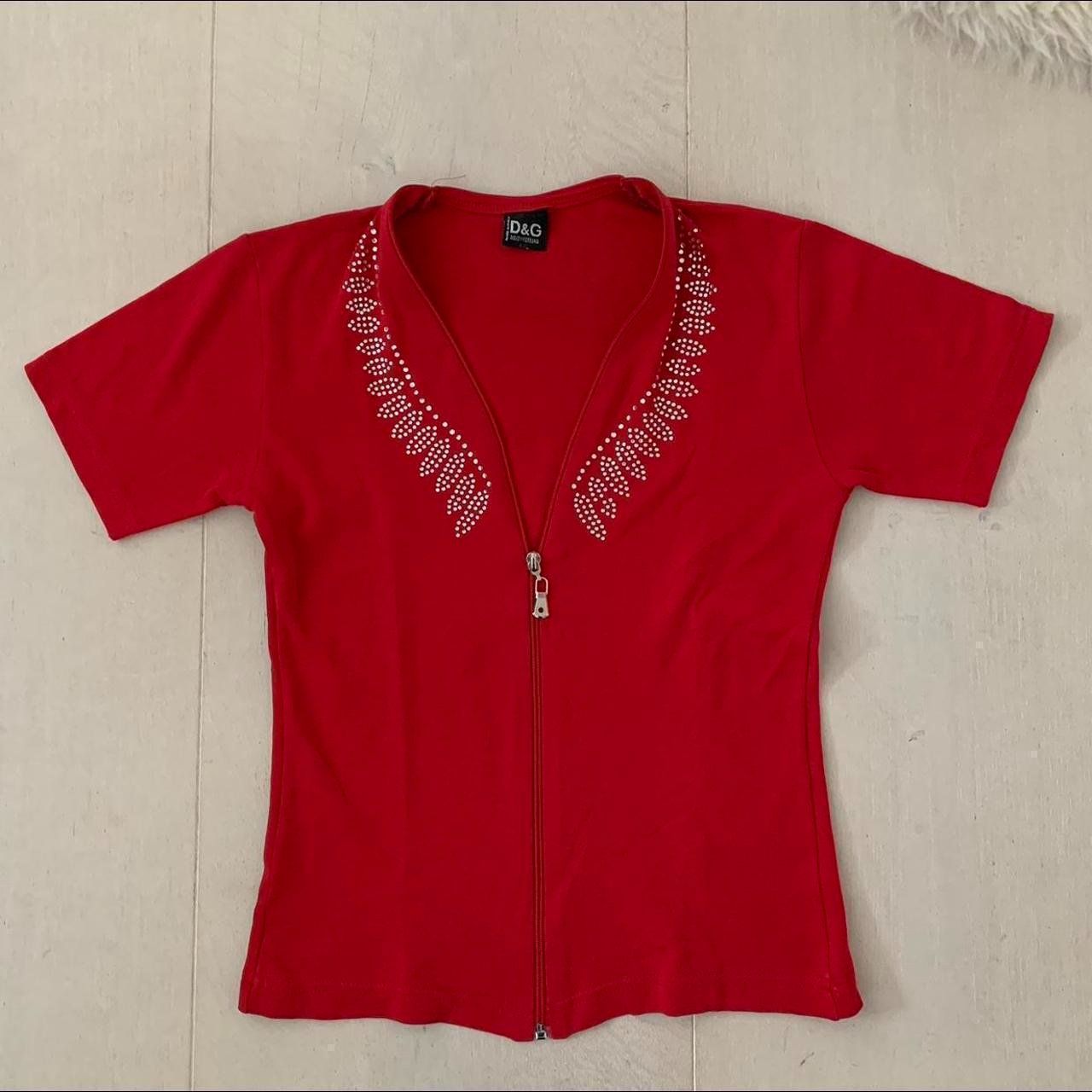 Dolce & Gabbana Top: Rot D&G Oberteil, Gr. M – Usato da Richterswil venduto da sop_zwd9