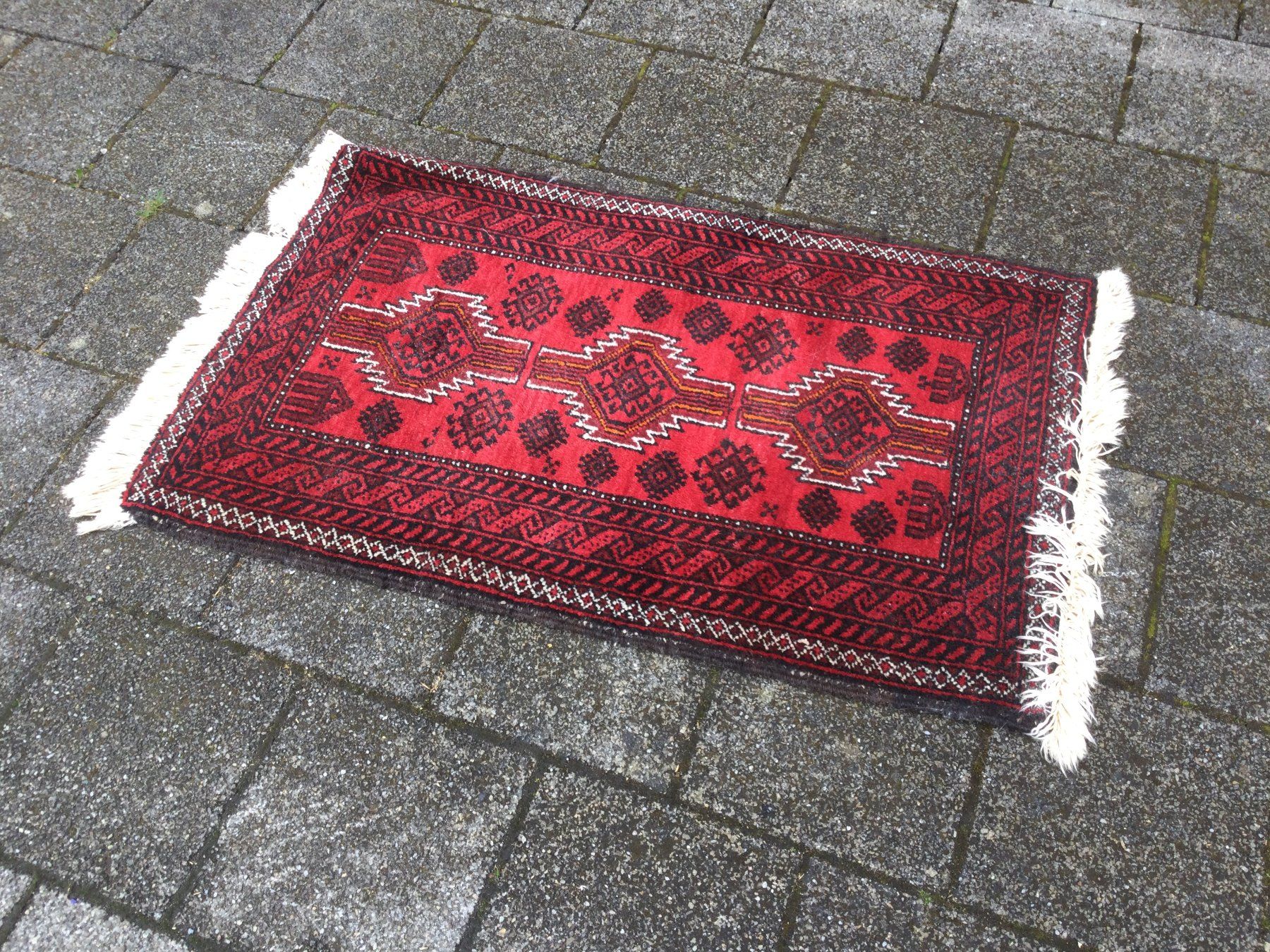 Tappeti: Kleiner gebrauchter Orient Teppich – Usato da Wangen SZ venduto da kuriosum12 2