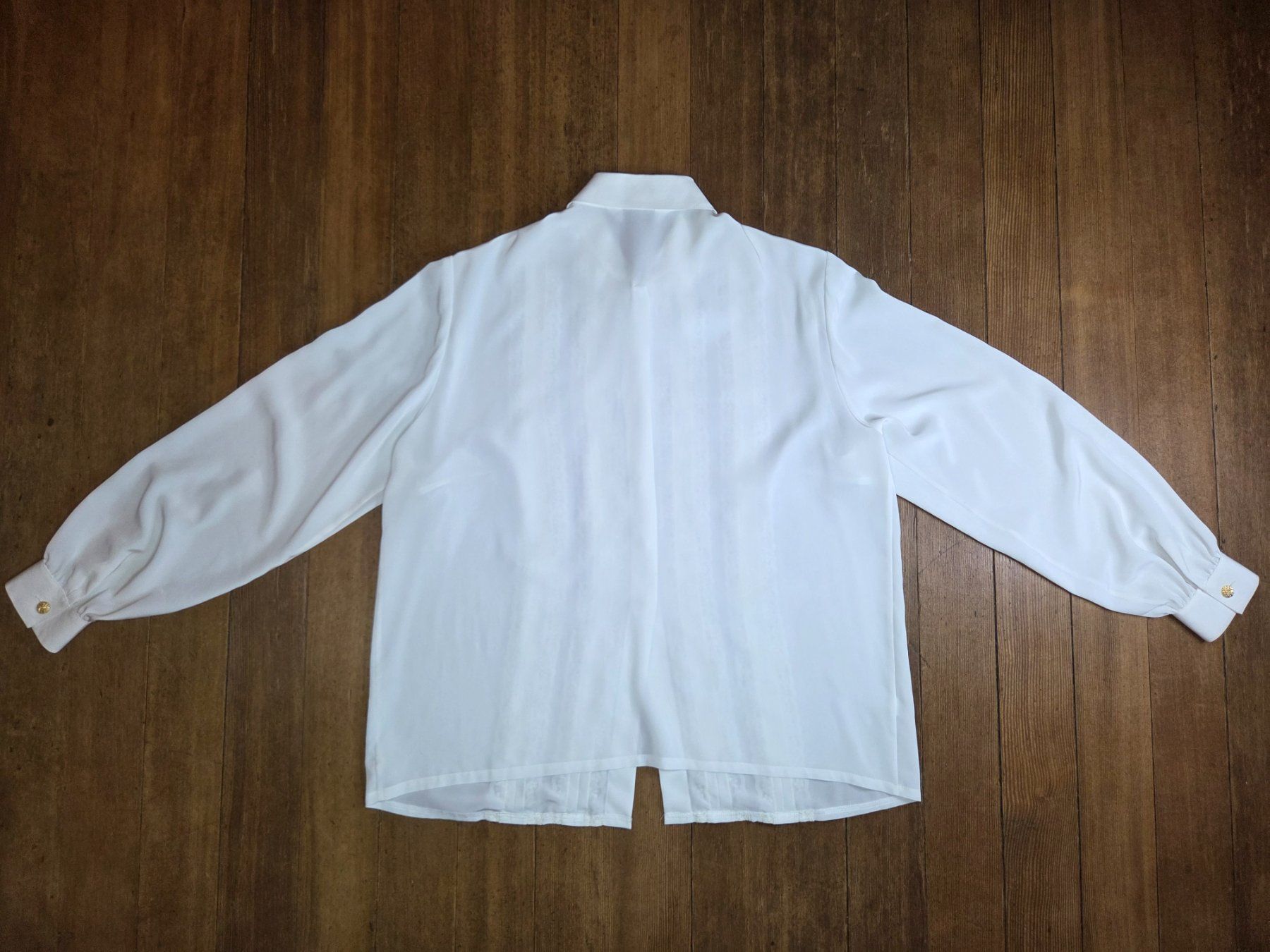 Camicette: Vintage weisse Spitzen Bluse – Usato da Bern venduto da -Aniko- 2