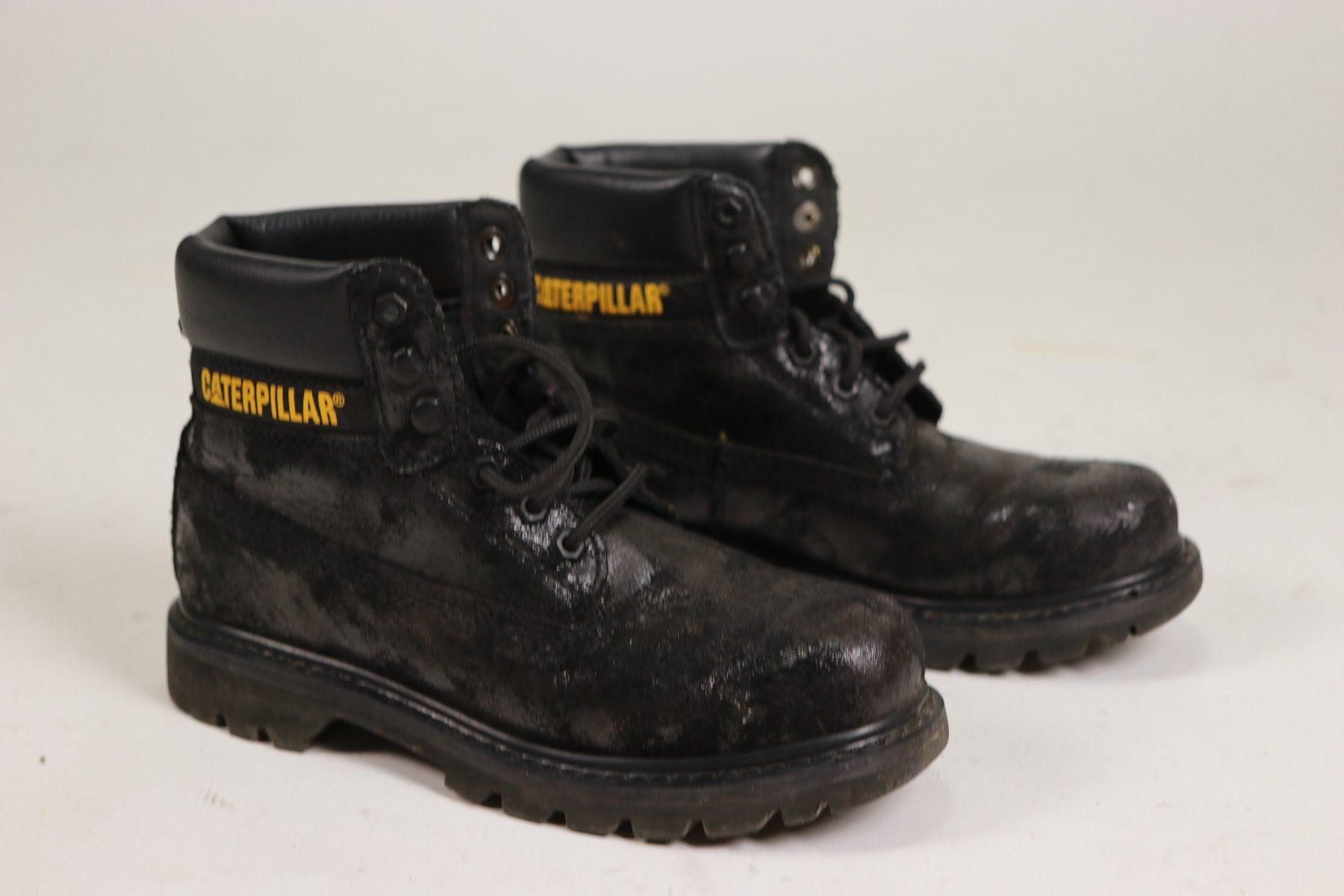 Caterpillar Scarpe da donna: CATERPILLAR Boots - Schuhe Gr.39 – Usato da Hombrechtikon venduto da BAZ-Vintage