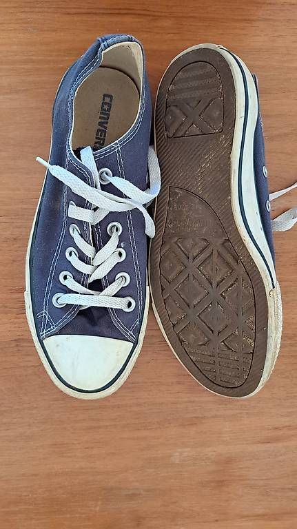 Scarpe da donna: Tiefe Converse 39 – Usato da Zürich venduto da lis_6j76 1