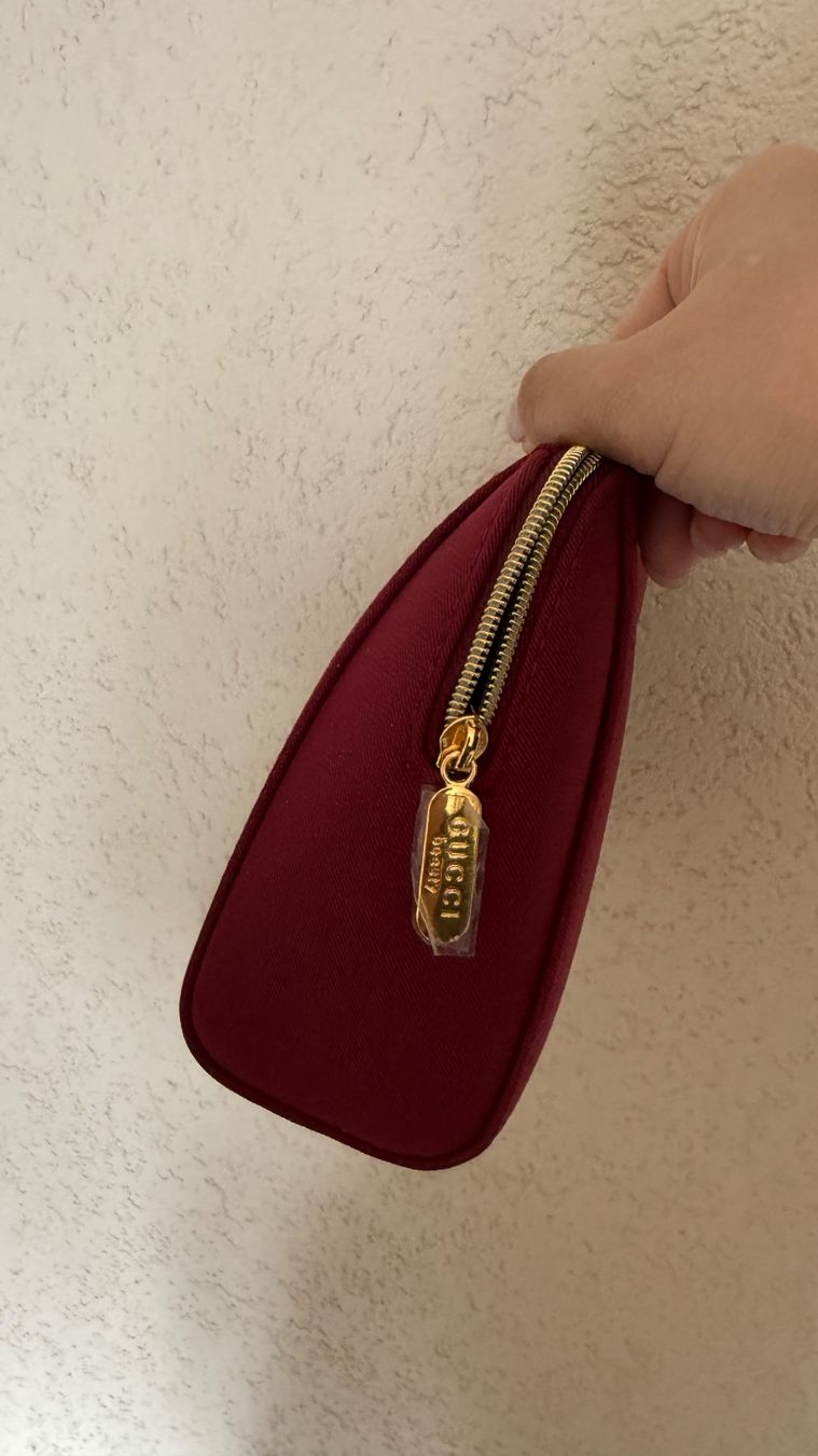 Custodie per cosmetici: 2026 Gucci Beauty make up bag – Nuovo e nell'imballaggio originale da Chur venduto da Madeys 7