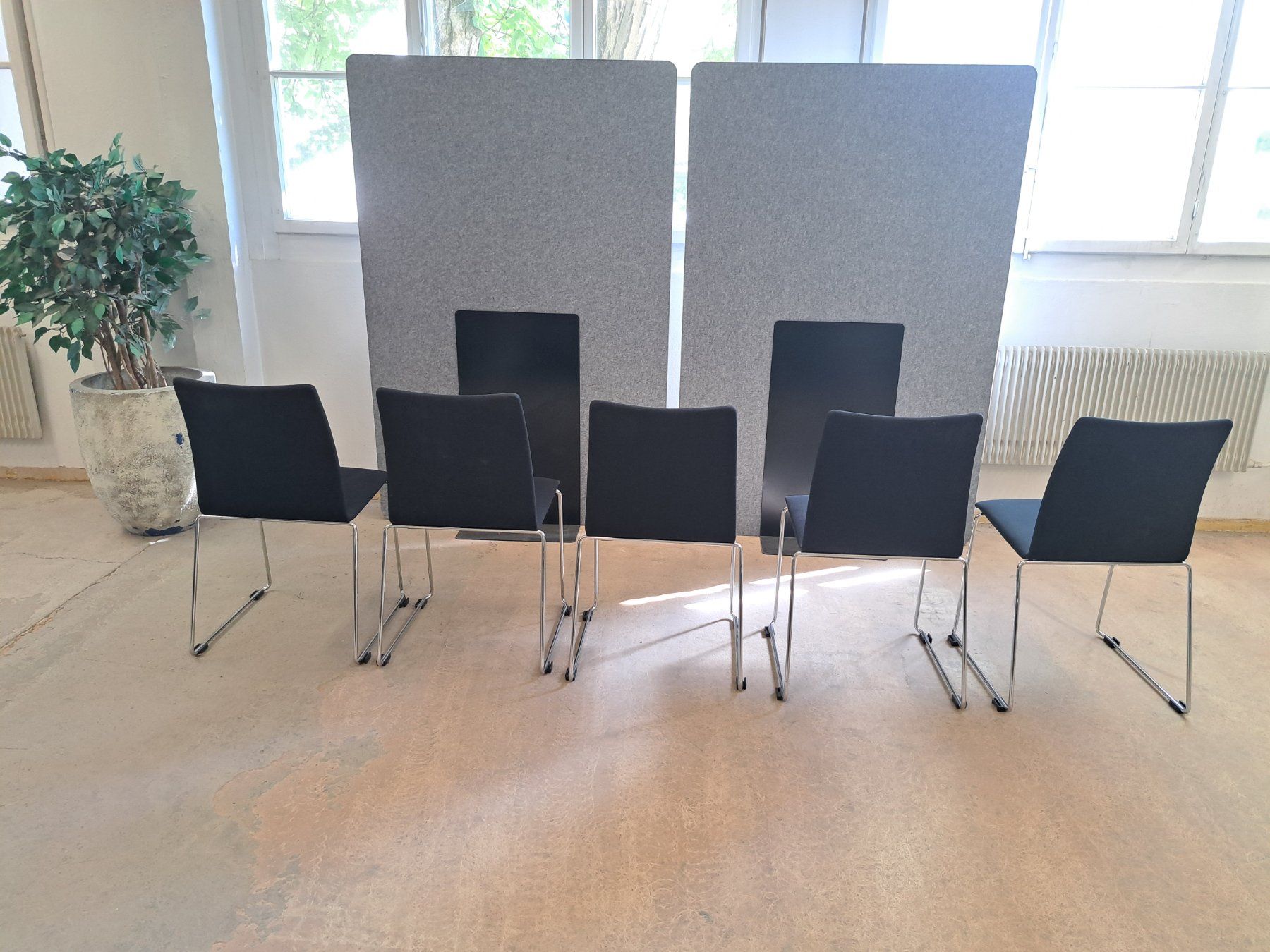 Sedie: 5x Brunner Stuhl Stapelstuhl – Usato da Belp venduto da deal-now 2