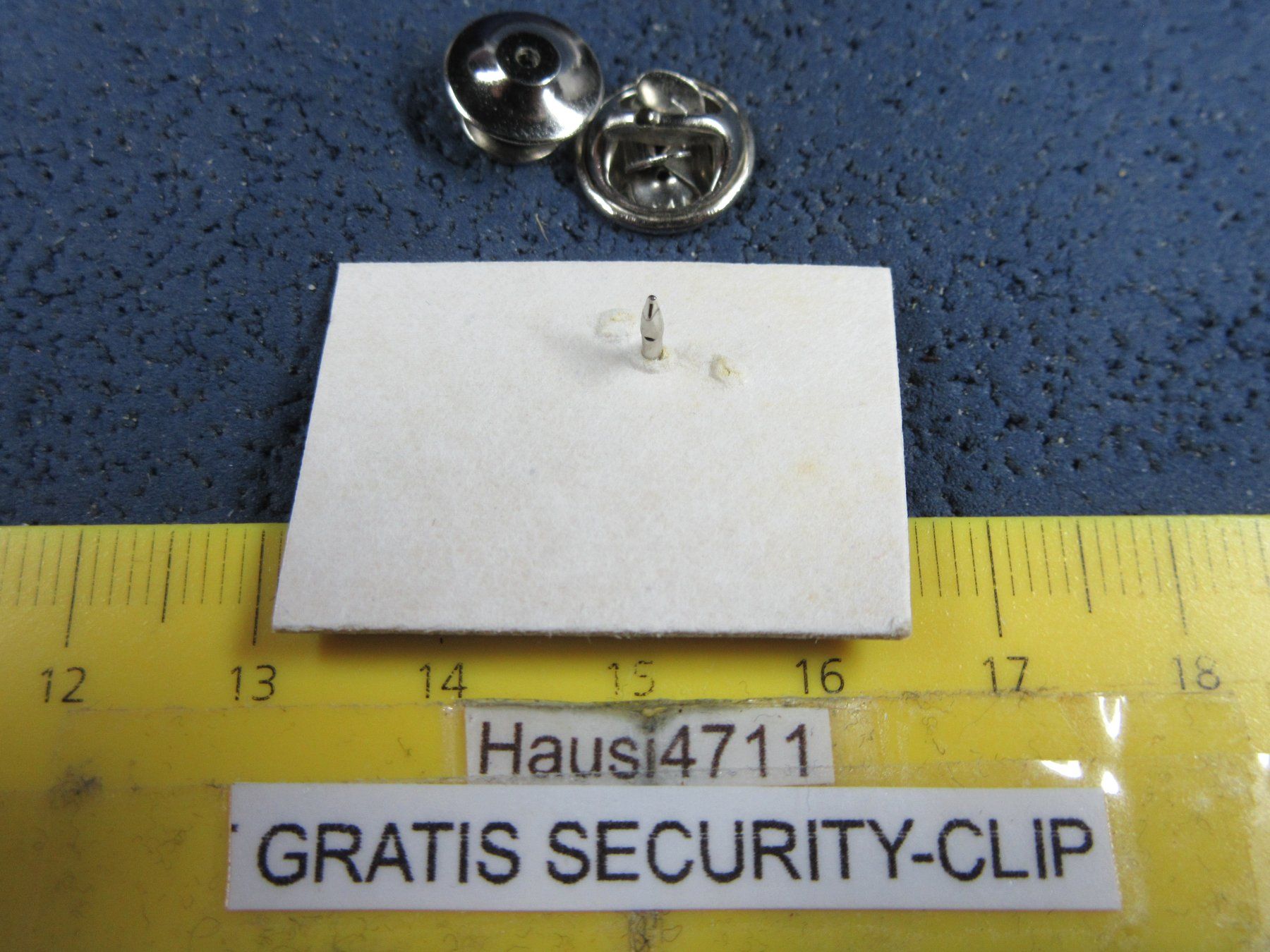 Ford Placchette & Badge: FORD T 1908 OLDTIMER AUTO PIN GLASIERT MIT SECURITY-CLIP – Usato da Ettingen venduto da Hausi4711 1