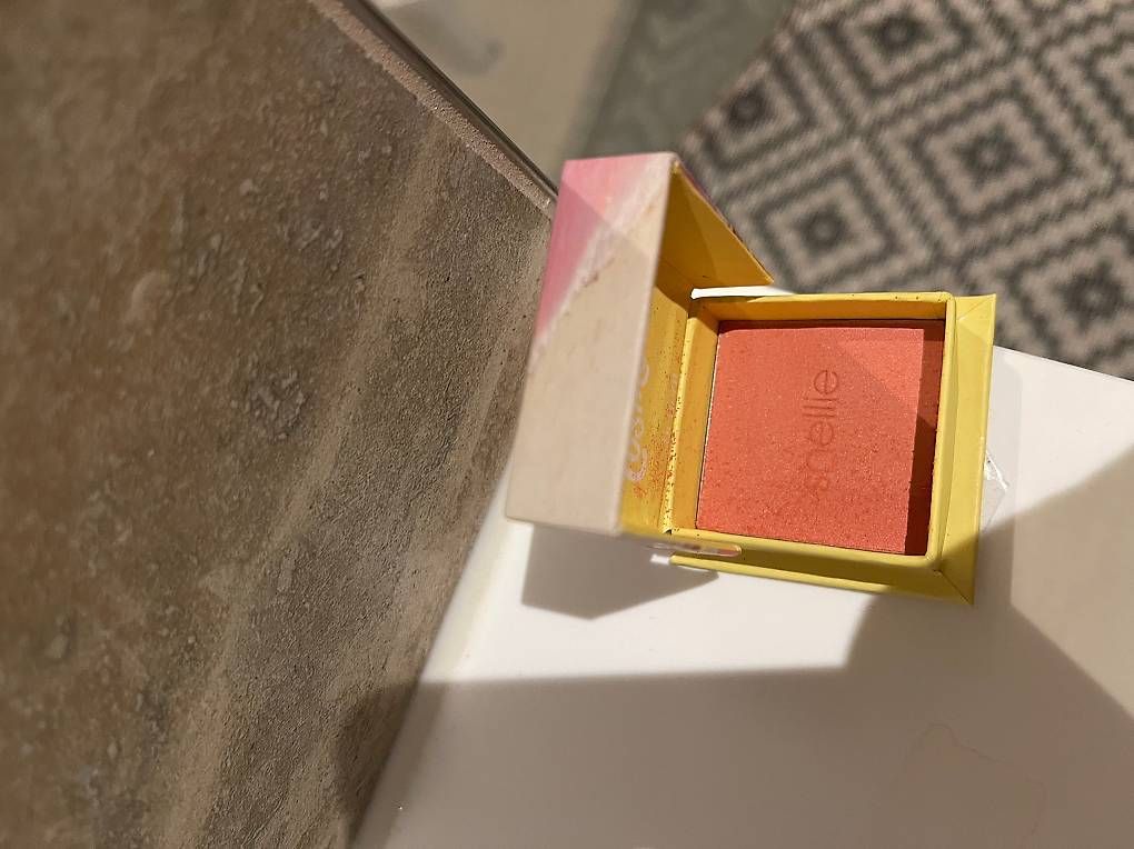 Maquillage: Benefit Shellie Blush – D'occasion à Melide par cla_g5fs 1