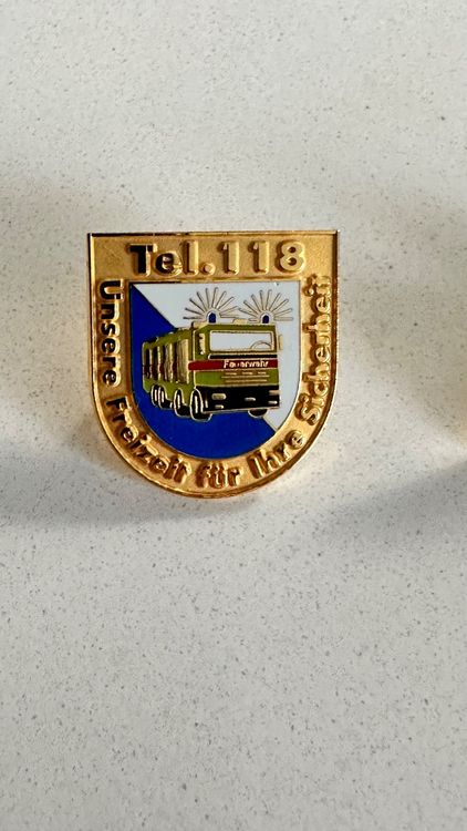 Feuerwehr Pin – Antik-silber, 30x28 Mm, Mit Schmetterlingsverschluss