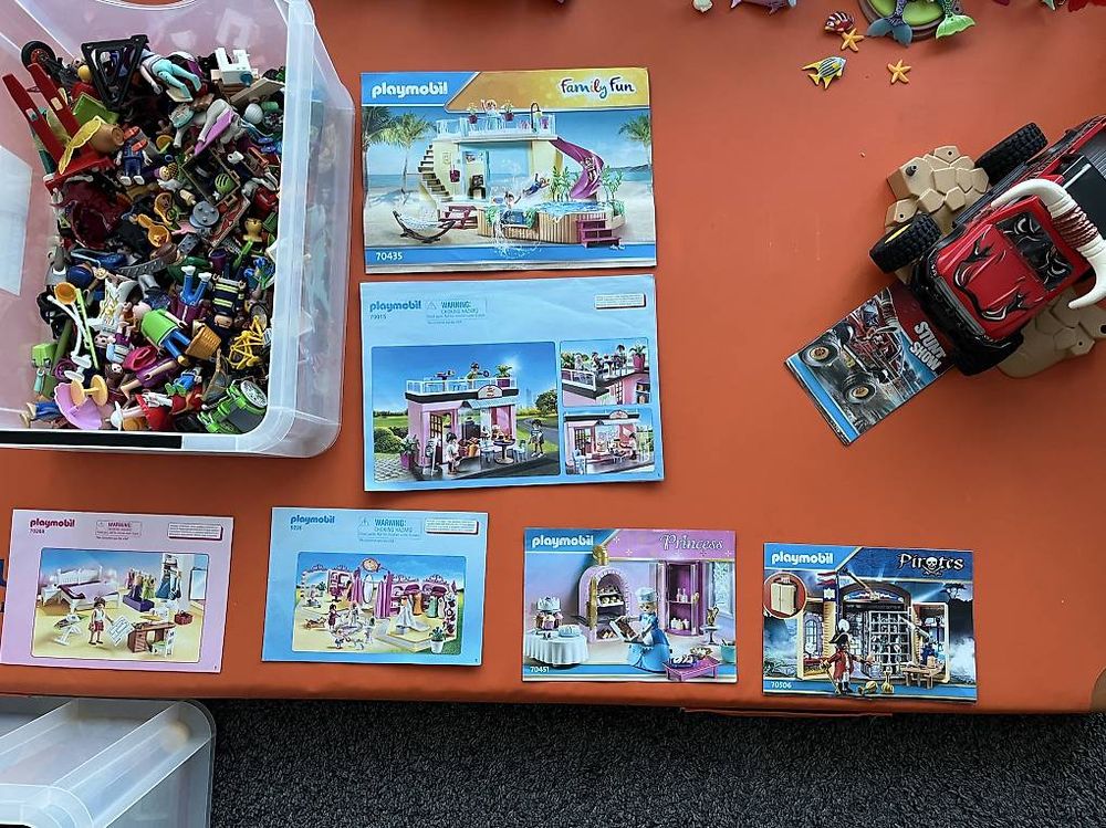 Playmobil Giocattoli: PREIS GESENKT!!! Grosse Playmobil-Sammlung - diverse Sets – Usato da Herisau venduto da TomLie 1