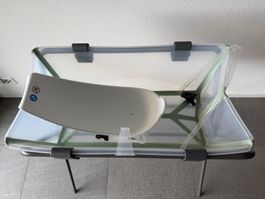 Stokke Flexi Babybadewanne mit Ständer und Newborn Support