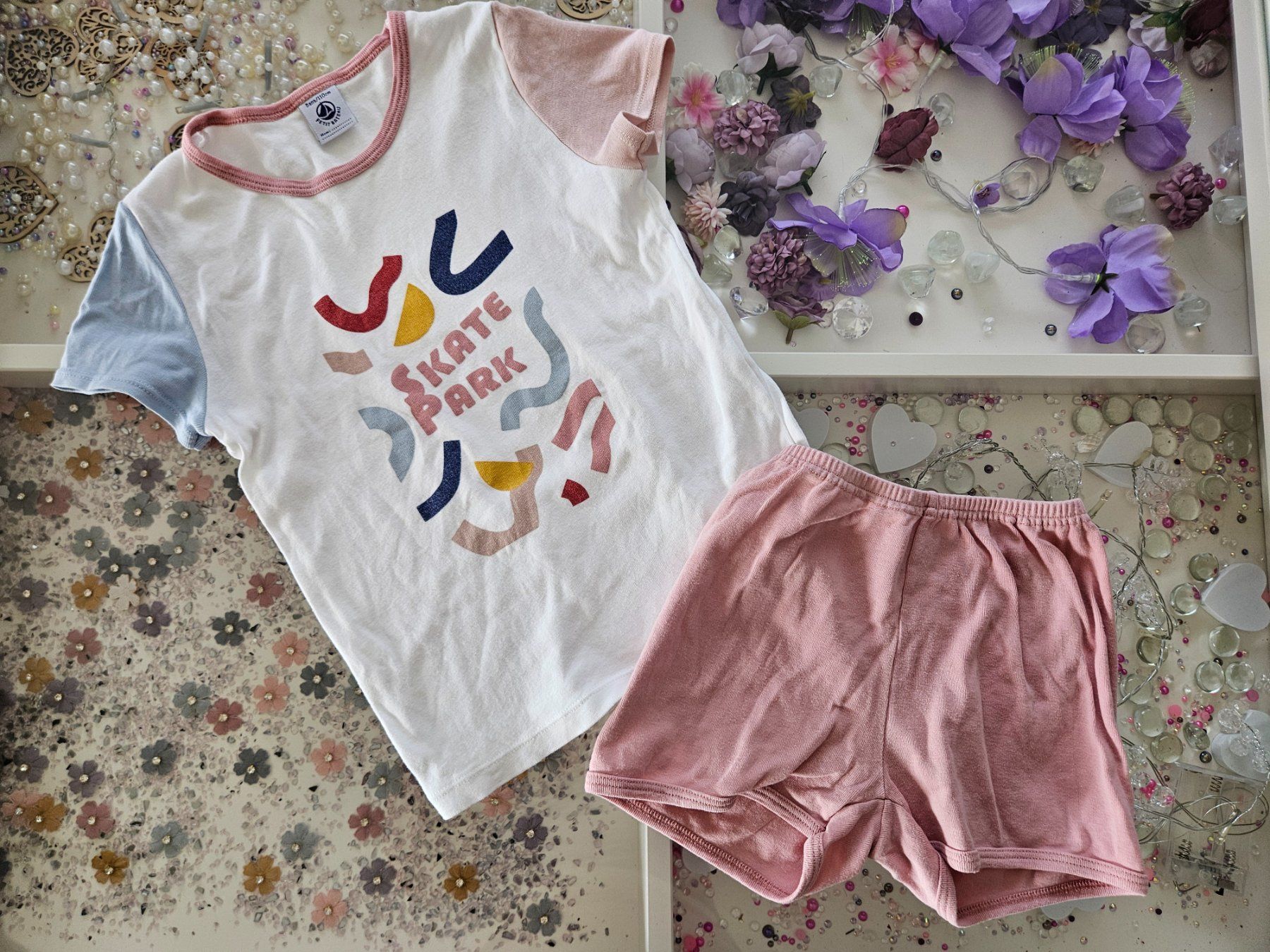 Petit Bateau Pigiami: Petit Bateau Sommer Pyjama – Usato da Unterägeri venduto da Sleepbear