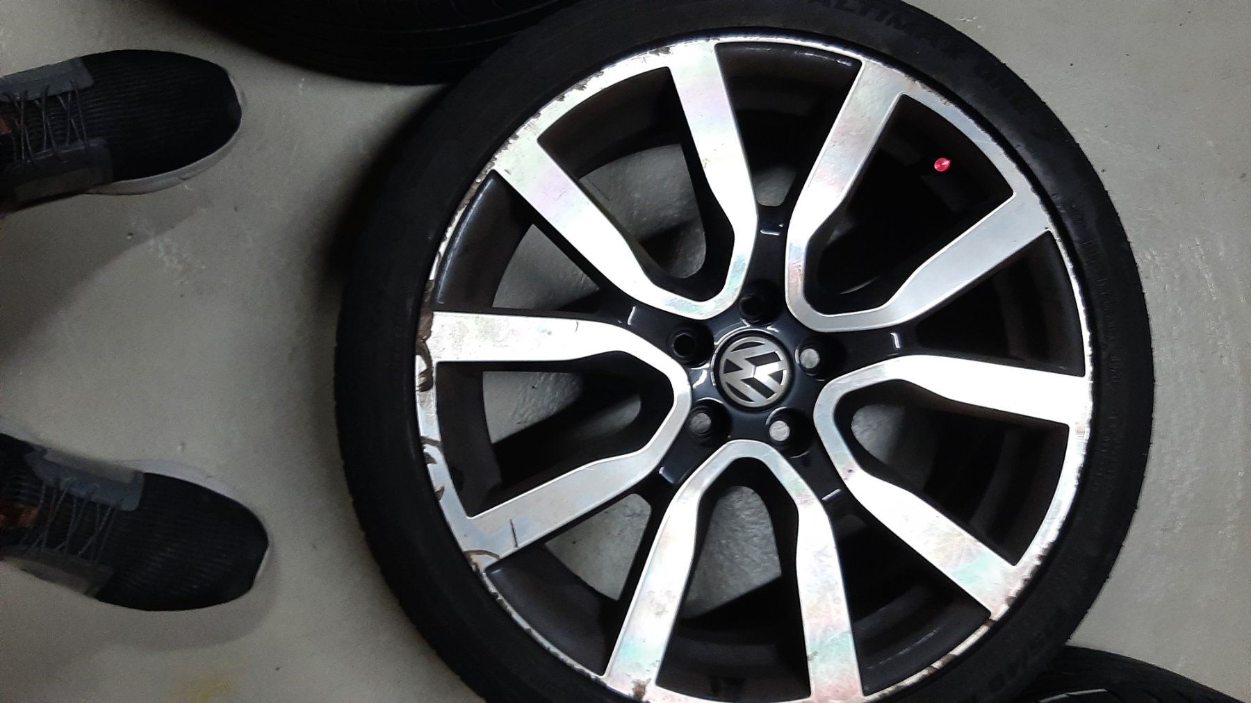 Volkswagen Cerchioni: Felgen VW Polo GTI – Usato da Oberwil-Lieli venduto da dol_wnd9 3