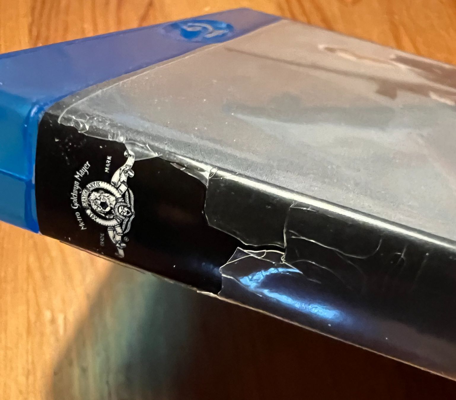 Tutti i DVDs: Zwei BlueRay Disc James Bond – Usato da Uster venduto da Stoessda 2