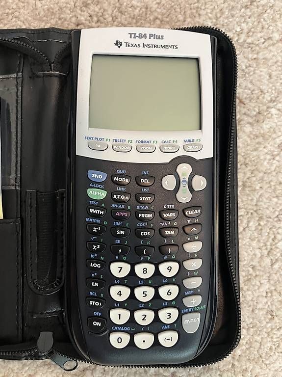 Taschenrechner: TEXAS INSTRUMENTS TI-84 PLUS TASCHENRECHNER, GRAFIKRECHNER – Gebraucht aus Riehen von daeweritz