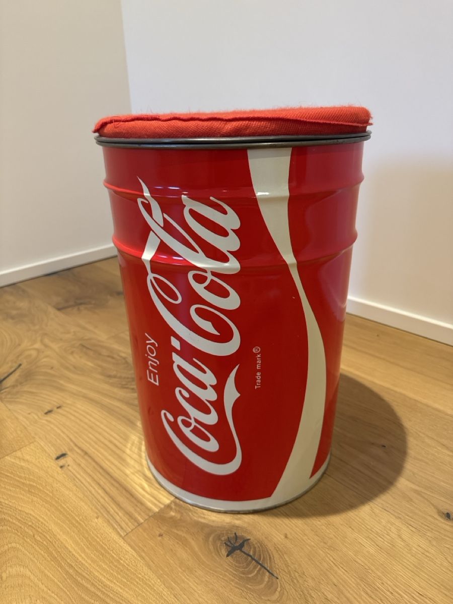 Sgabelli: Coca-Cola Hocker rot/weiss guter Zustand – Usato da Salenstein venduto da Oliver0808 4