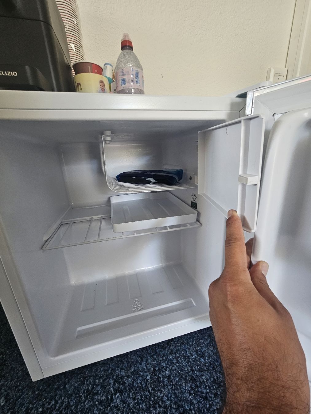 Kühlschränke & Kühlen: kühlschrank 41L mit fefrierfach – Gebraucht aus Oetwil am See von akkawi 2