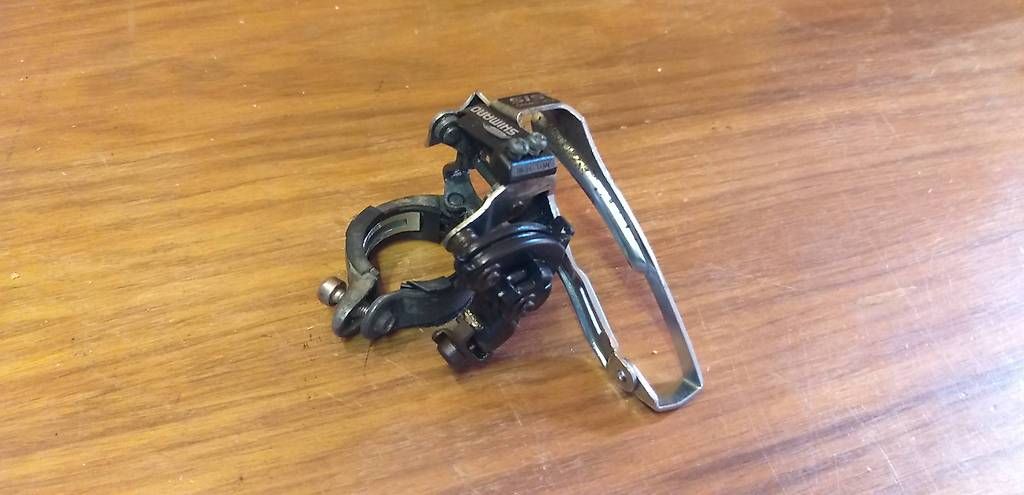 Pezzi di ricambio: Dérailleur arrière et avant Shimano  – Usato da Yverdon-les-Bains venduto da Jeandynamic 3