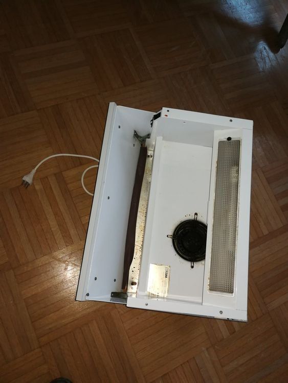 Hottes de ventilation: Dunstabzugshaube – D'occasion à Spreitenbach par Space_X 3