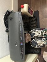Schuhputzmaschine inkl. Mittel