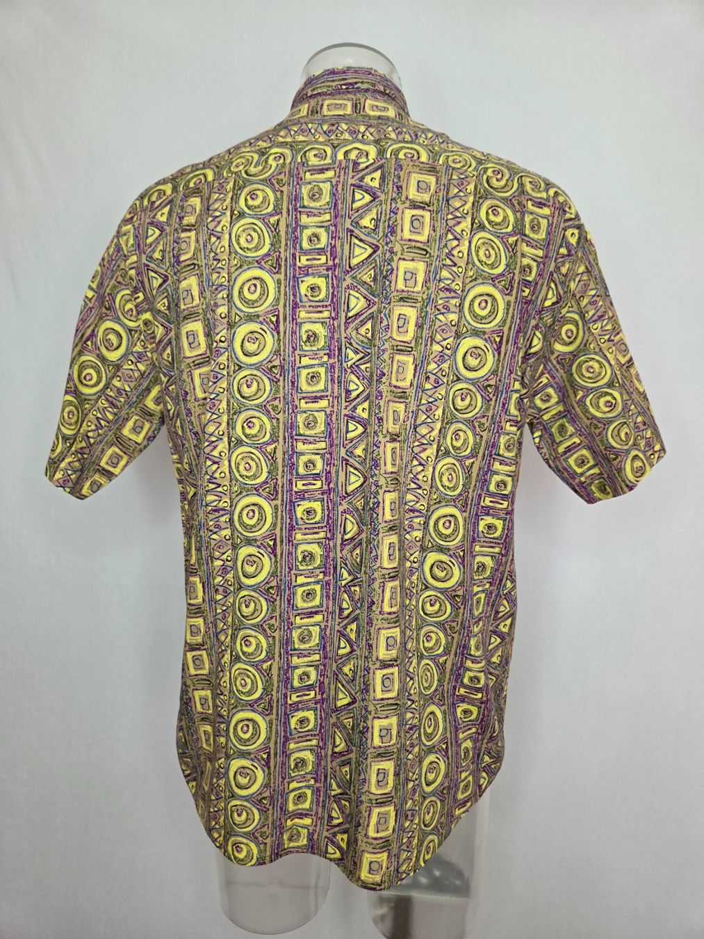 Camicie: Vintage 90er Hemd M/L Abstract Print – Usato da Bern venduto da -Aniko- 2
