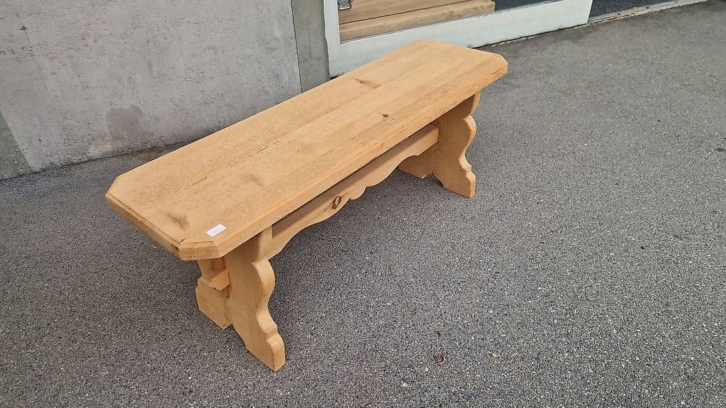 Panchine: Ofenbänkli restauriert / Tanne – Usato da Biglen venduto da adrian017 1