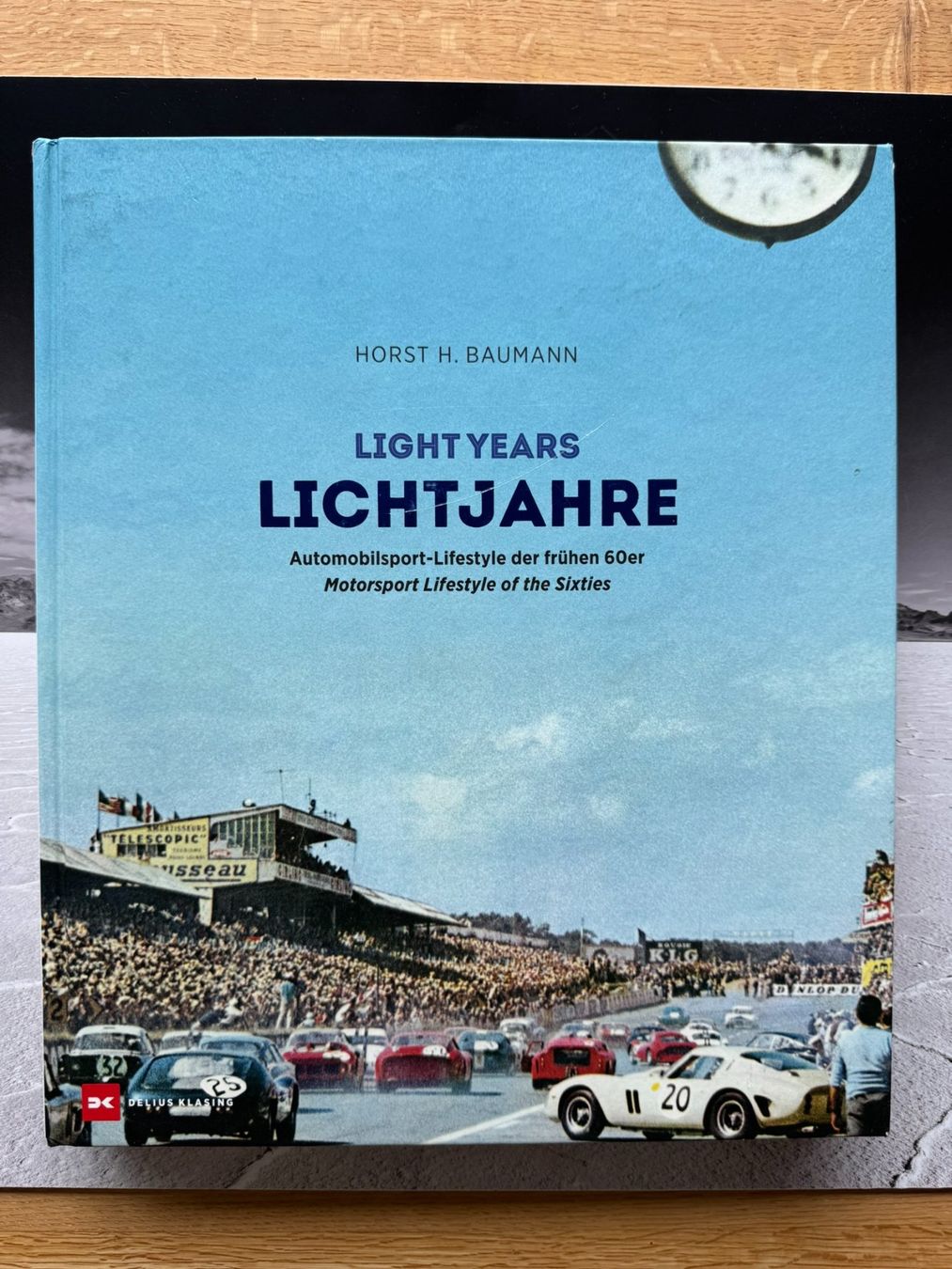 Libri: Lichtjahre – Usato da Tübach venduto da BonnevilleMotors