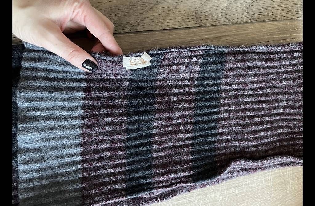 Foulard & Sciarpe: Sciarpa FALCONIERI Unisex in cashmere  – Usato da Genestrerio venduto da Ellyellys84 1