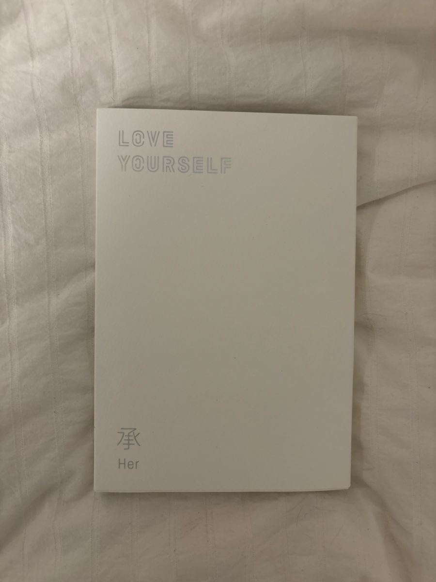 CD: BTS love yourself “her” version L – Nuovo (secondo la descrizione) da Morges venduto da dionylisa