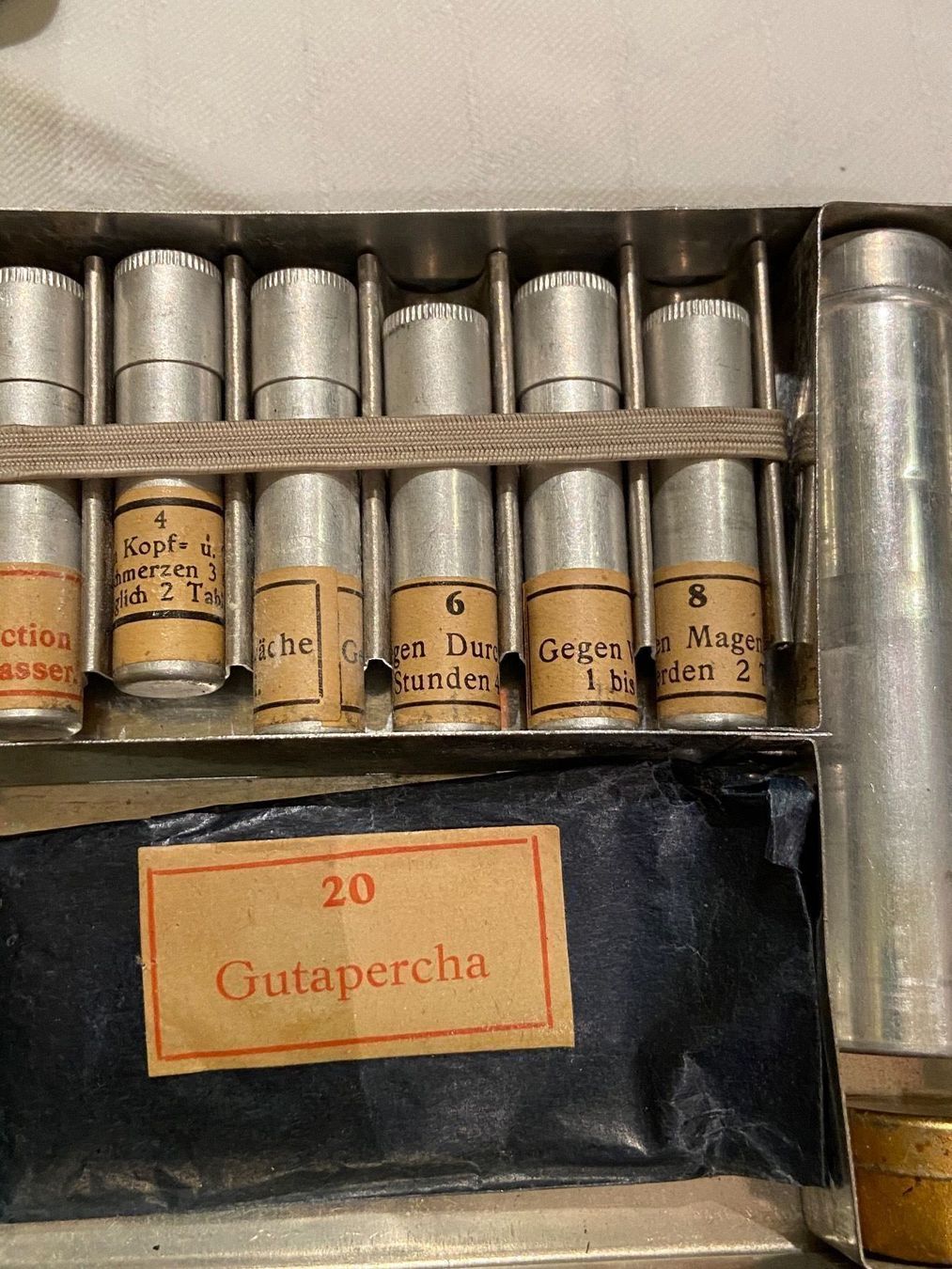 Kit di pronto soccorso: original dr. dessauer‘s touring apotheke – Usato da Gipf-Oberfrick venduto da Iberico 4