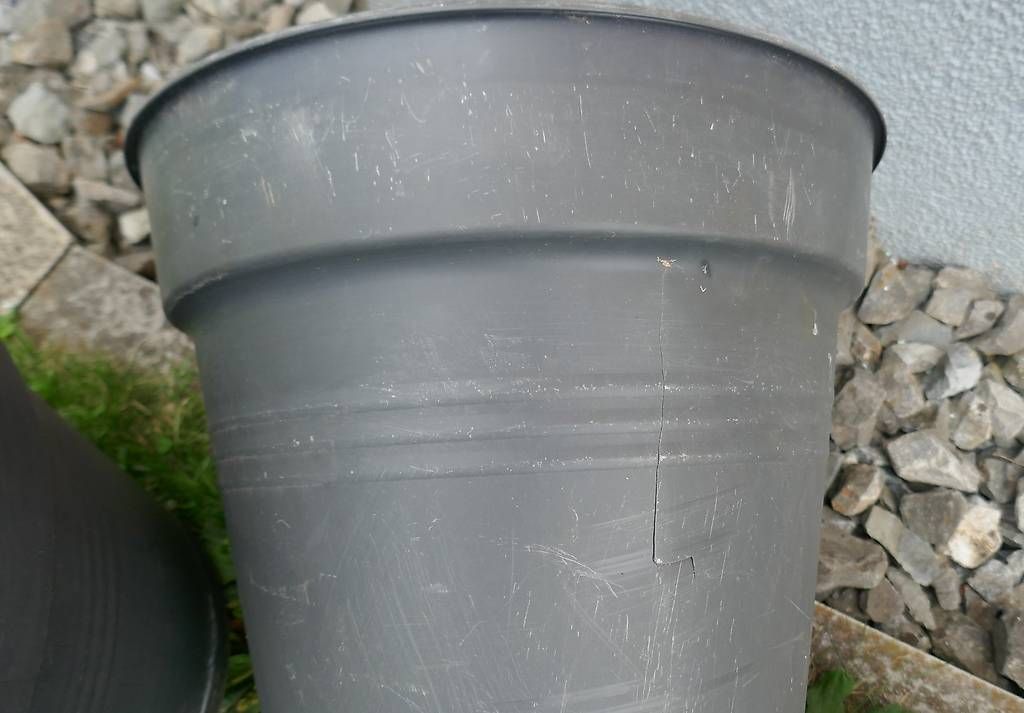 Blumentöpfe: Grosse Pflanztöpfe – Gebraucht aus Rotkreuz von jrg_lwn8 2