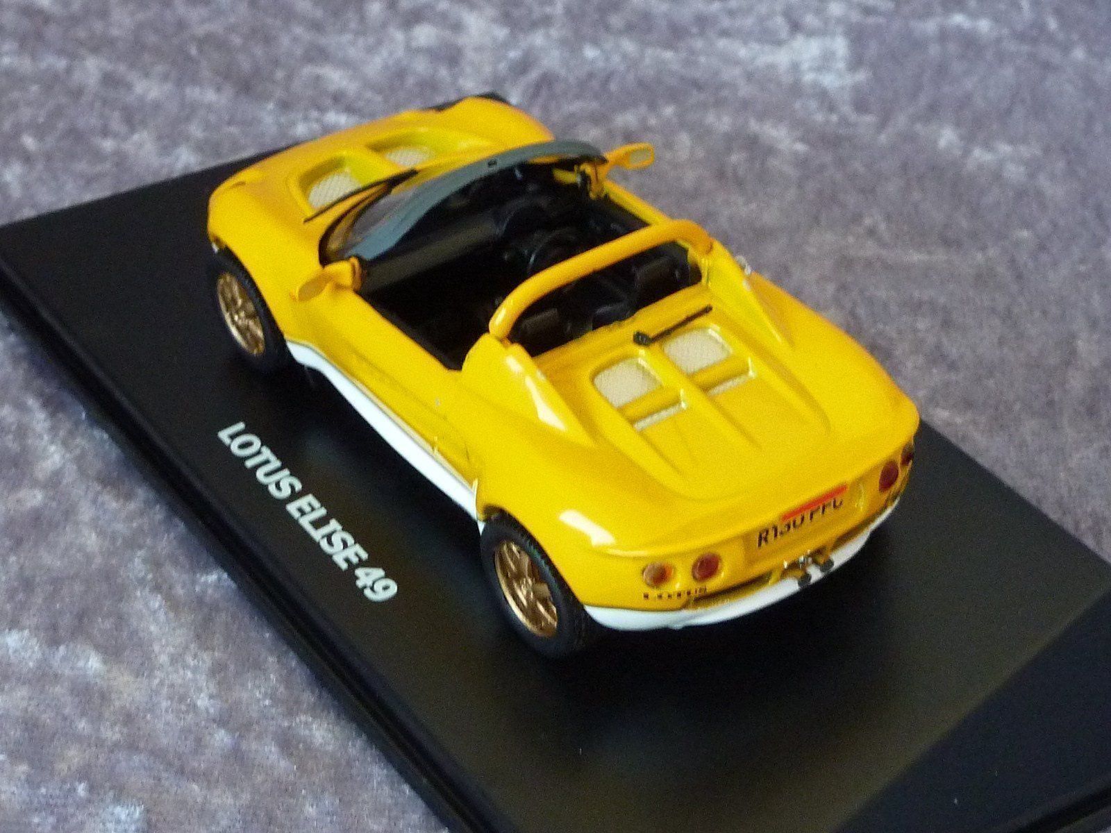 Lotus Modellini d'auto: Lotus Elise 1:43 – Nuovo e nell'imballaggio originale da Dürrenäsch venduto da modellautos4you 1