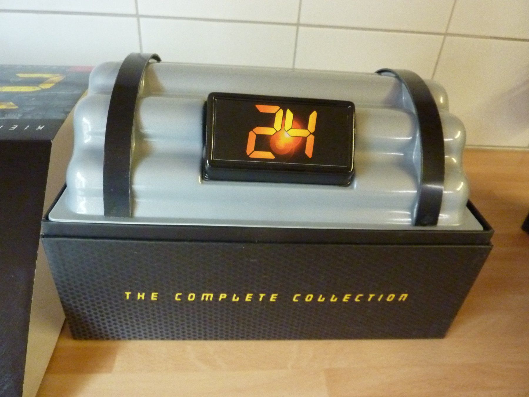 Tous les DVDs: 24 Jack Bauer Box – D'occasion à Niederscherli par Zahnd1 2