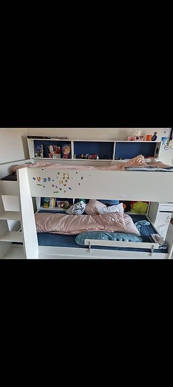 Conforama Letti: Lit superposé robuste avec étagères intégrées,idéal enfants – Usato da Courtepin venduto da marco_polo_xiii 1