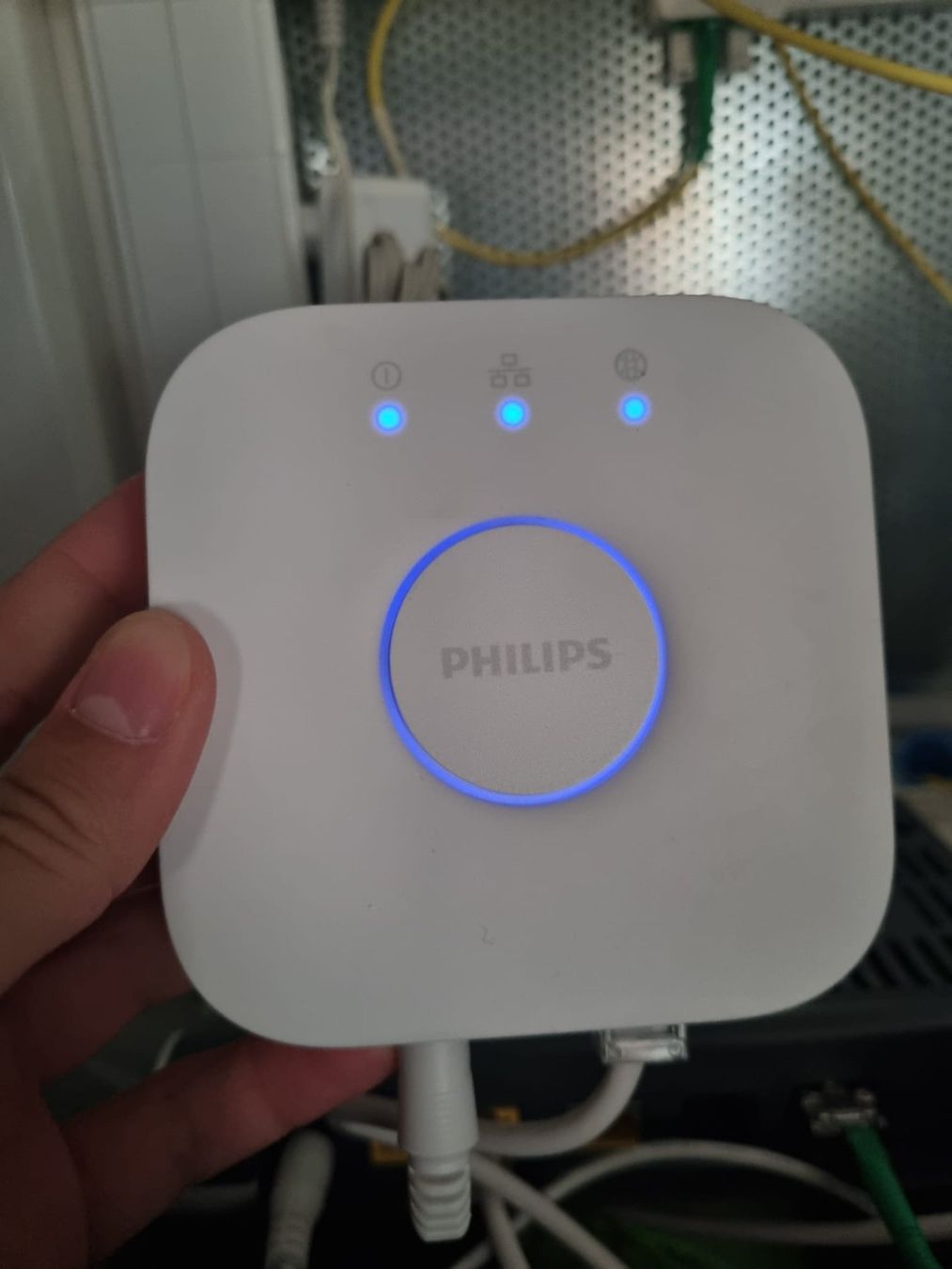 Philips Hub & Switch: PhilippsHue Bridge – Usato da Wetzikon ZH venduto da NoNyf12