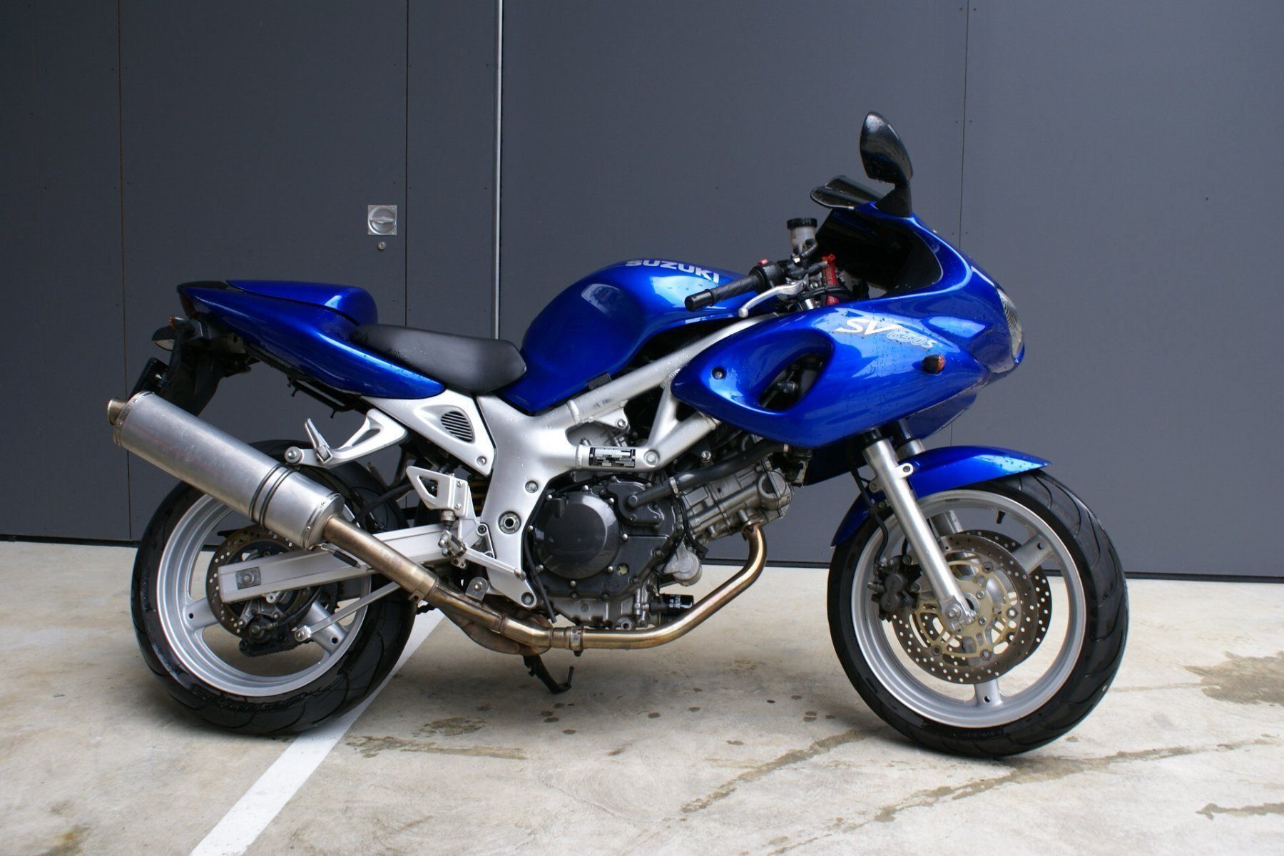 Suzuki Strada: Suzuki SV 650 - der Klassiker – Usato da Seewen SO venduto da Swiss-moto-bike 5