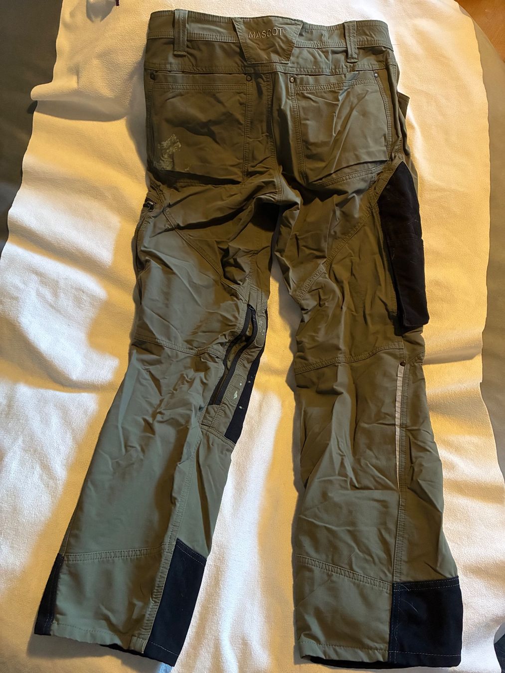 Hosen: pantalon de travaille – Gebraucht aus Genève von Matmit 1