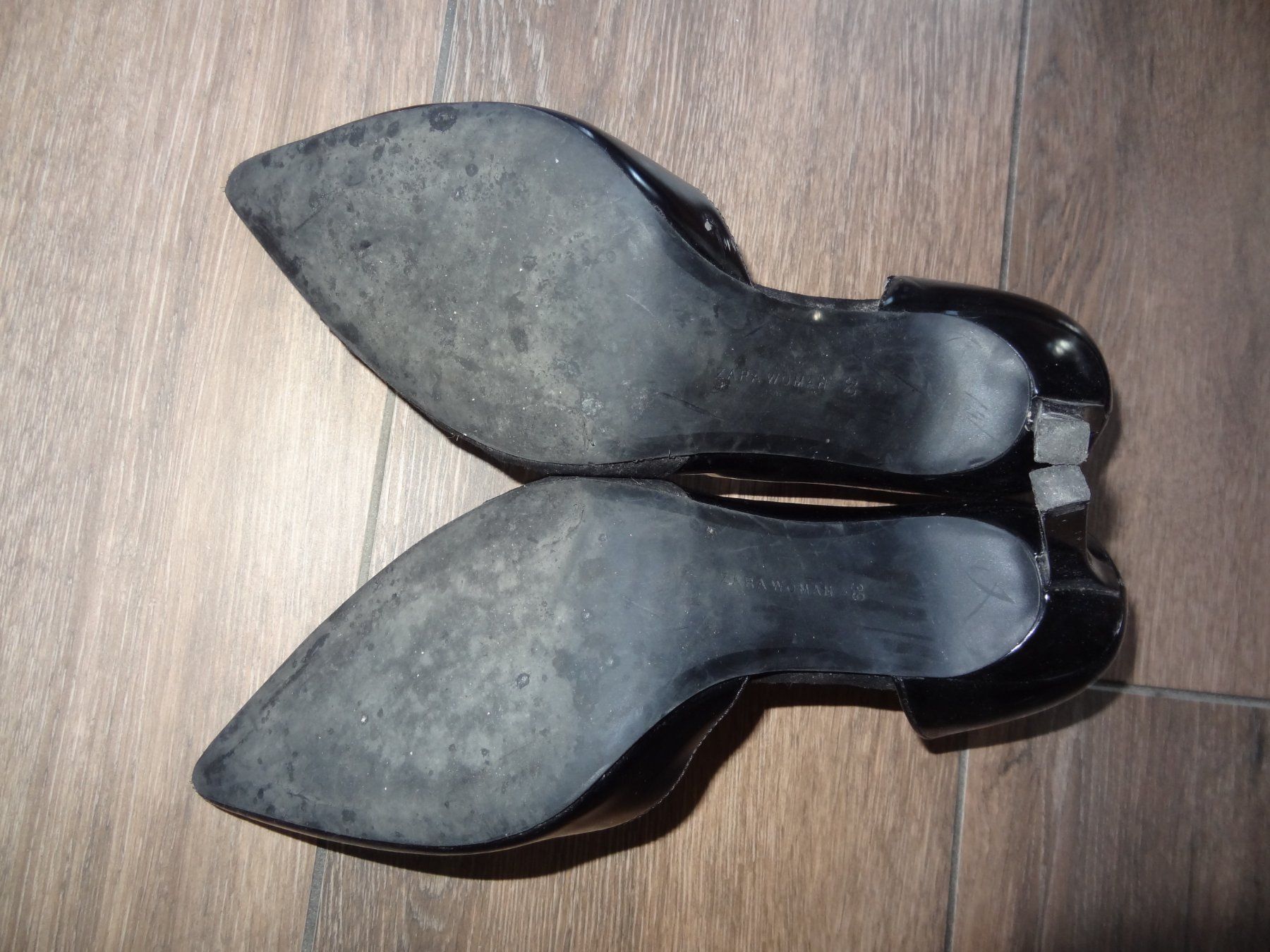 Scarpe da donna: Escarpins noirs vernis daim pointure 39 talons 7cm – Usato da Satigny venduto da salvatore73 5