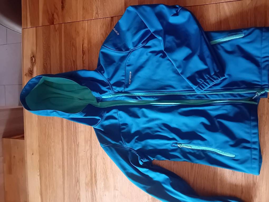 Vestes: Softshelljacke, Grösse 164, Icepeak – D'occasion à Rubigen par hockey1979