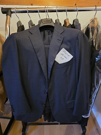 Kiton Anzug
