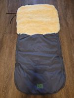 Fussack der Marke "bo" grau mit Lammfell,  Einlage guter Zus