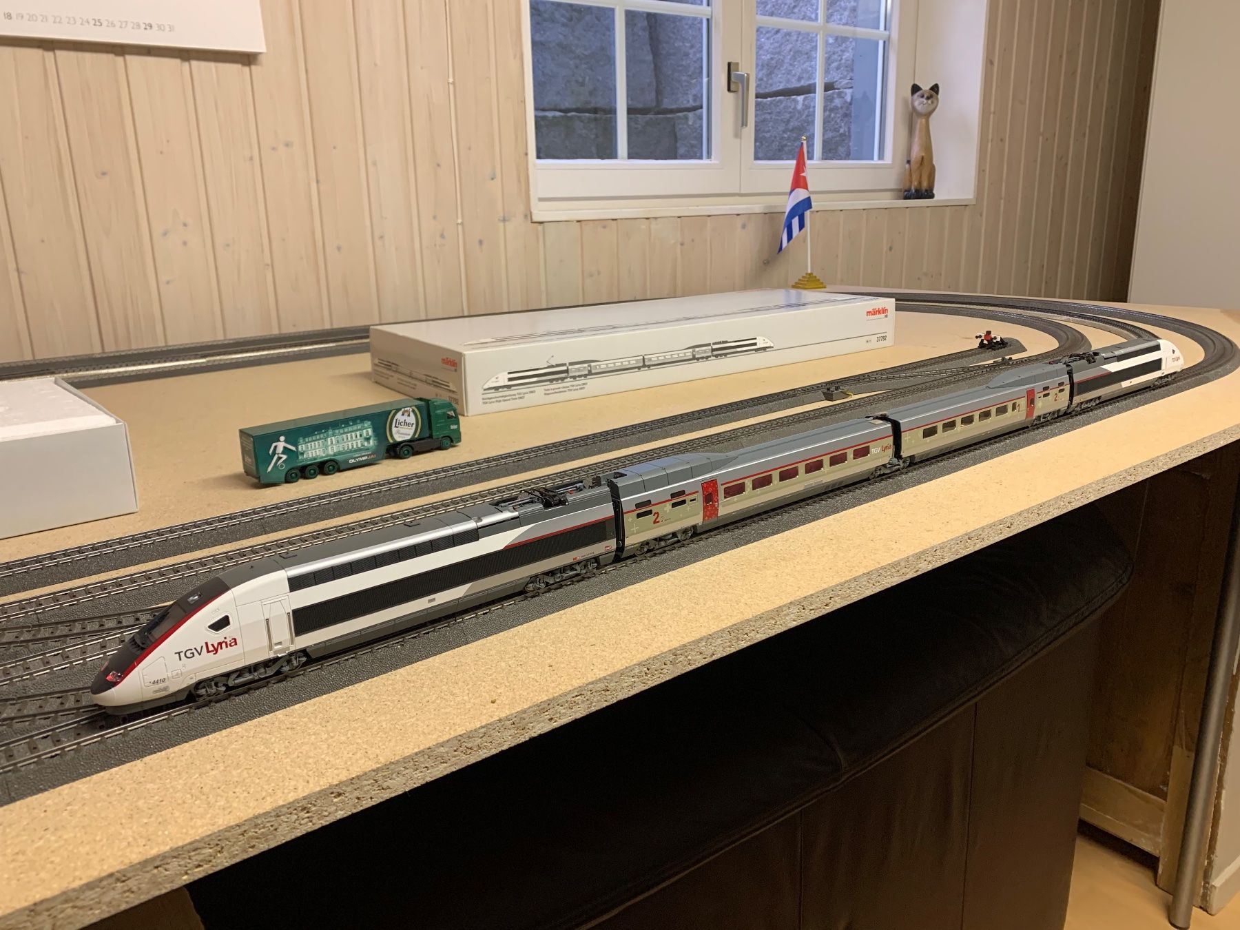 Märklin Modelleisenbahnen: Märklin TGV Lyria SBB SNCF 37792 – Gebraucht aus Lommiswil von nimbi2012