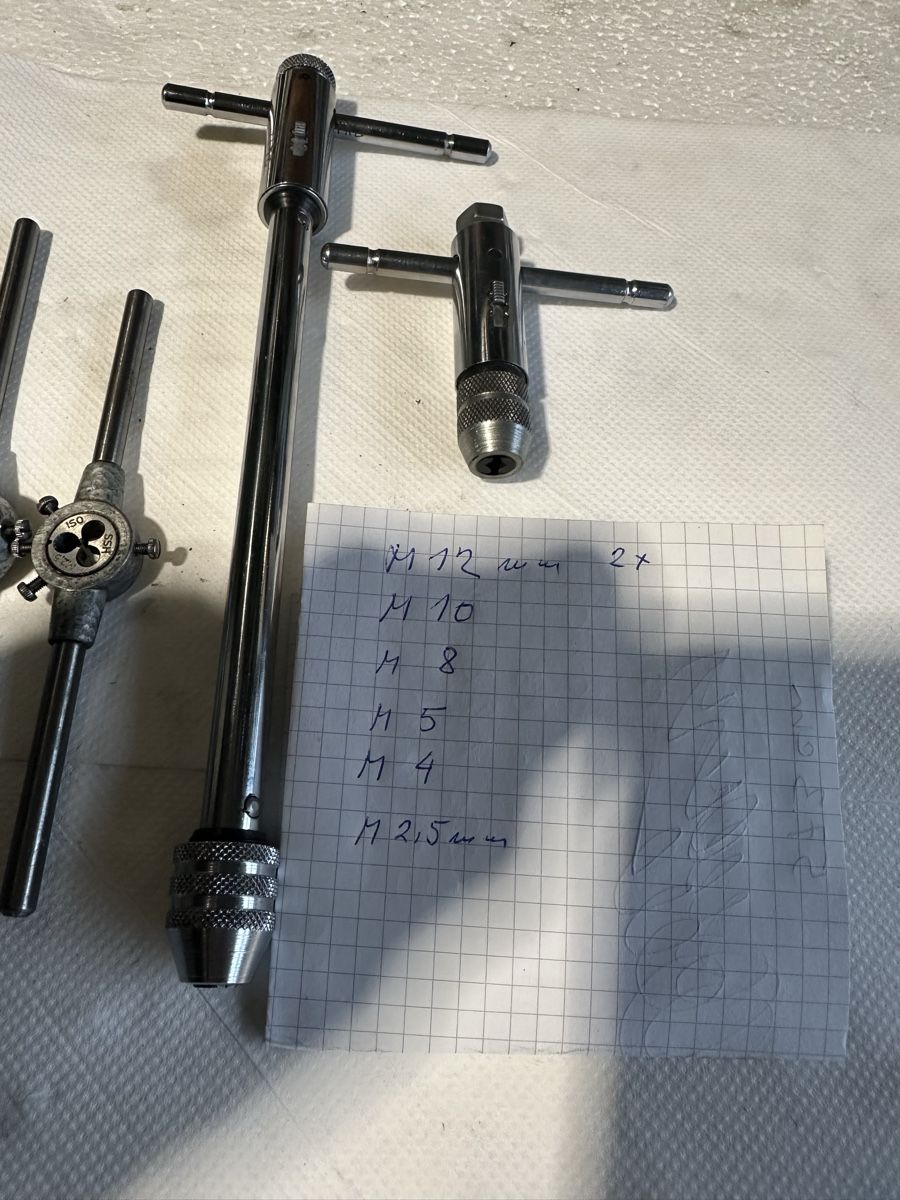 Tous les outils: Gewindeschneide Ratsche – D'occasion à subingen par delija_037 2