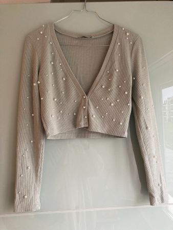 Zara Perlen Crop Strickjacke Gr. S
