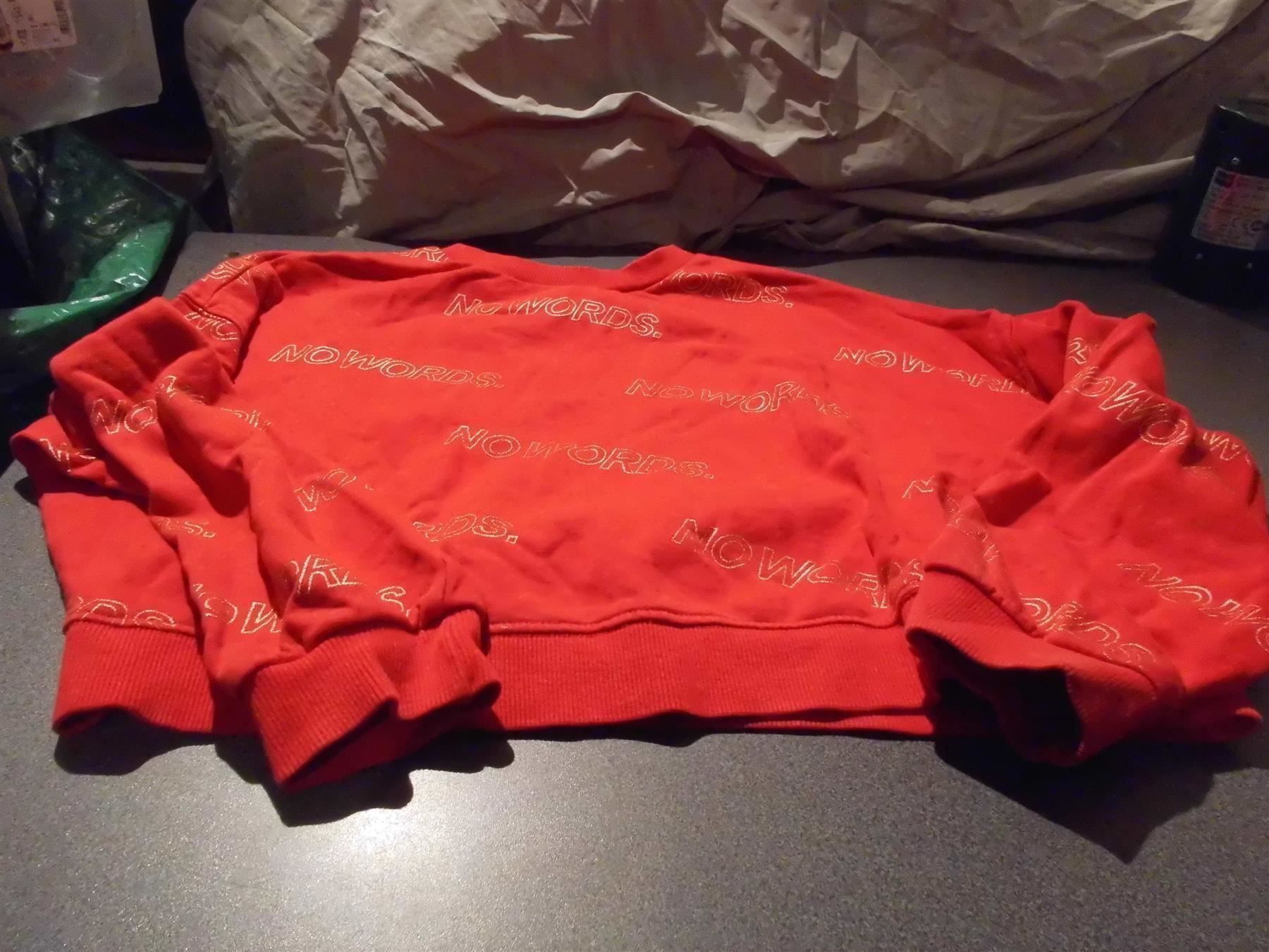 Maglioni & Felpe: Pullover Grösse S, Tally Weijl, rot/Aufd – Usato da Zürich venduto da abraxas1291